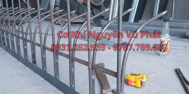Hàng rào chông sắt giá rẻ tại tân uyên