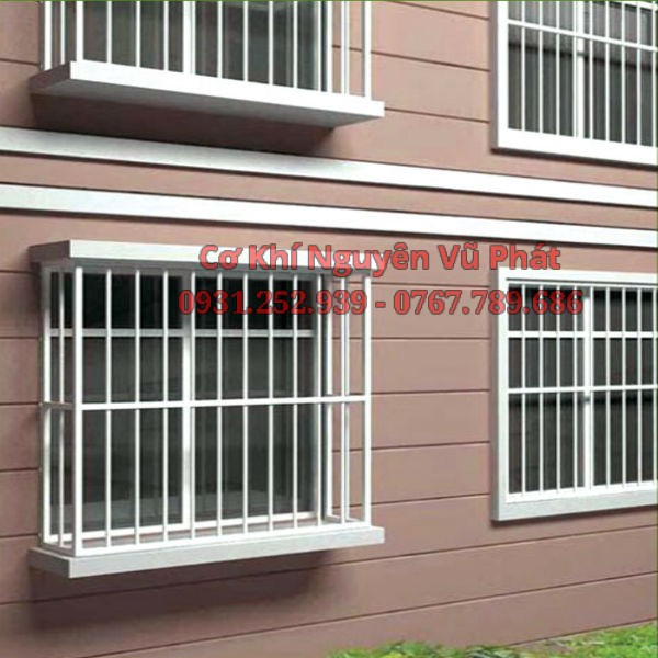 Khung bảo vệ của sổ đơn giản giá rẻ